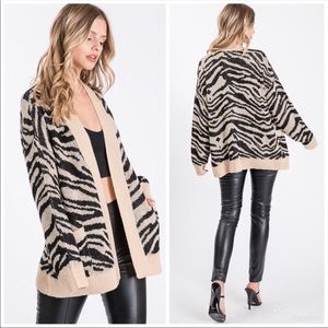 Animal💥print open cardigan 2 double as jacket